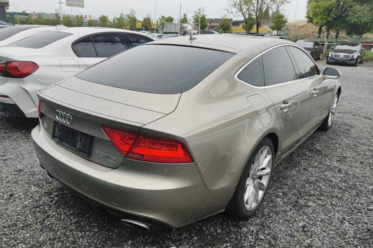 Used Audi A7 2014 50 TFSI quattro Comfort Model Rear Right 45 Deg