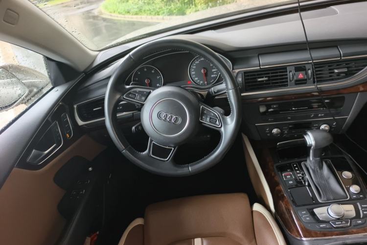 Used Audi A7 2014 50 TFSI quattro Comfort Model Steering Wheel