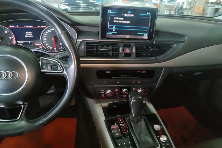 Used Audi A7 2016 40 TFSI Ambition Edition Center Console