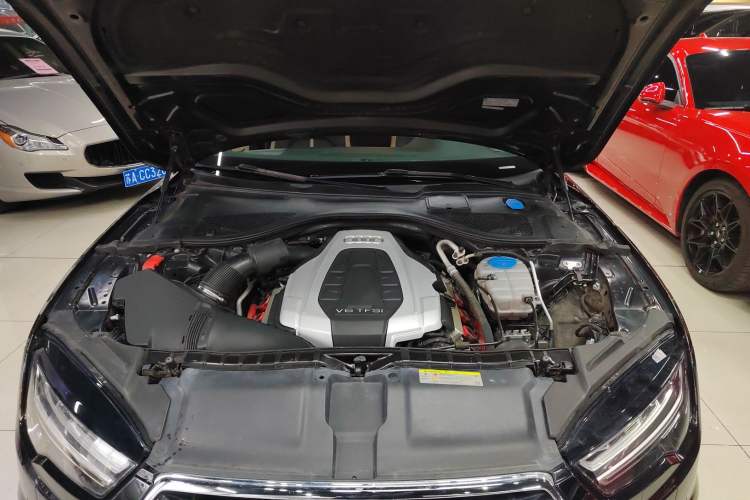 Used Audi A7 2016 50 TFSI quattro Comfort Model Engine Bay