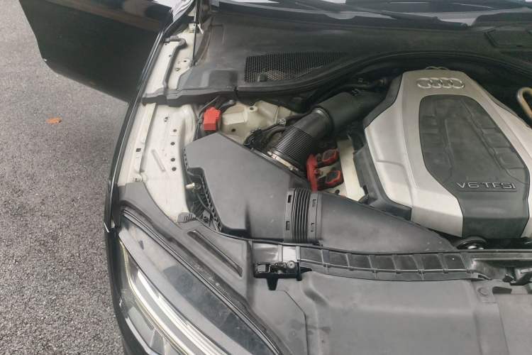 Used Audi A7 2016 50 TFSI quattro Comfort Model Engine Bay Right