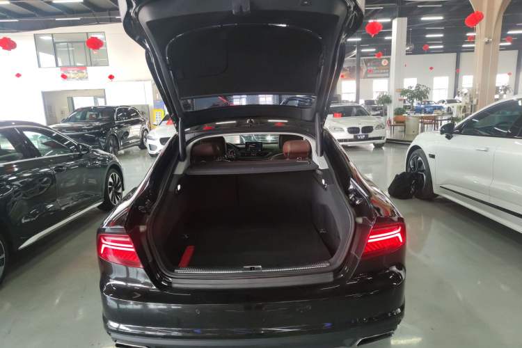 Used Audi A7 2016 40 TFSI Ambition Edition Trunk