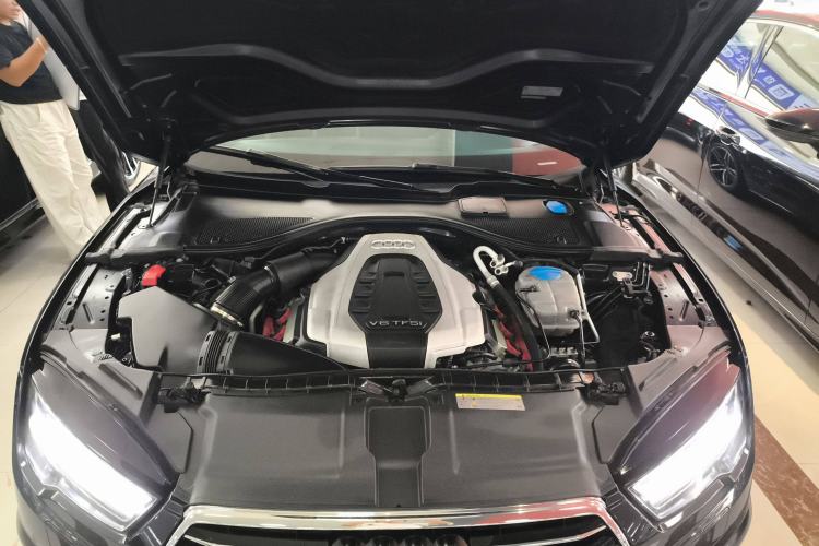 Used Audi A7 2016 50 TFSI quattro Comfort Model Engine Bay
