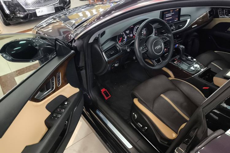 Used Audi A7 2016 50 TFSI quattro Comfort Model Interior 3