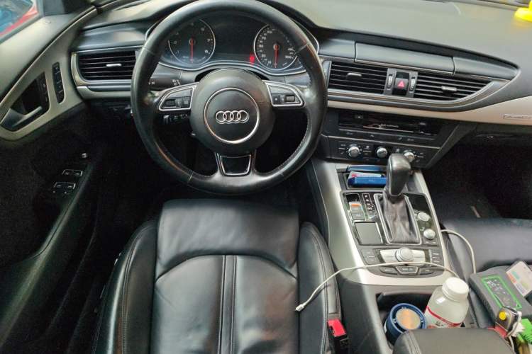Used Audi A7 2016 40 TFSI quattro Technology Edition Steering Wheel
