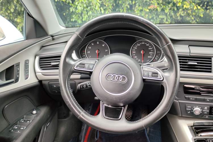 Used Audi A7 2016 40 TFSI Ambition Edition Steering Wheel