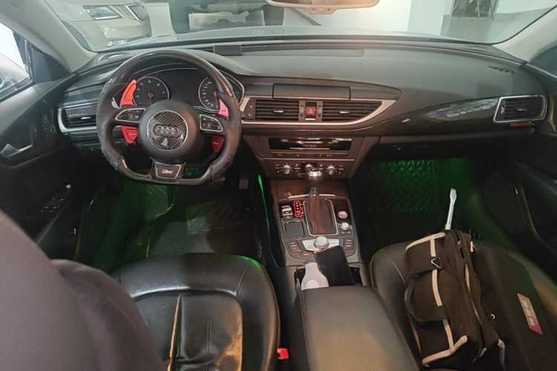 Used Audi A7 2016 40 TFSI Ambition Edition Center Console