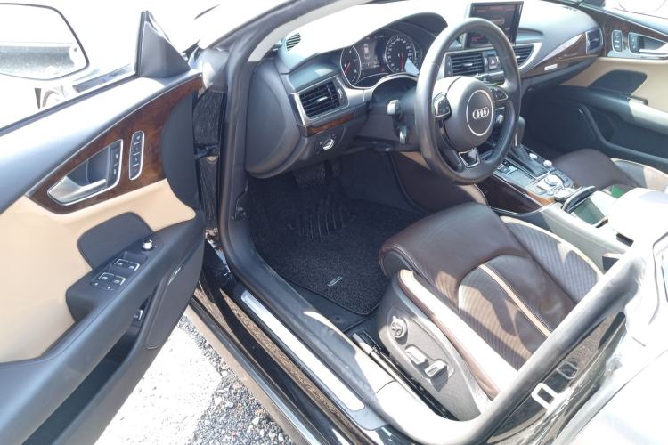 Used Audi A7 2016 50 TFSI quattro Comfort Model Interior 3