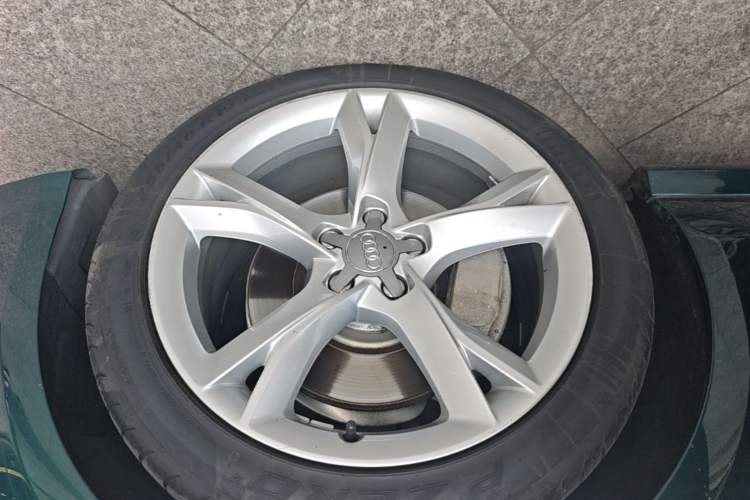 Used Audi A7 2016 40 TFSI Ambition Edition Right Rear Wheel Hub