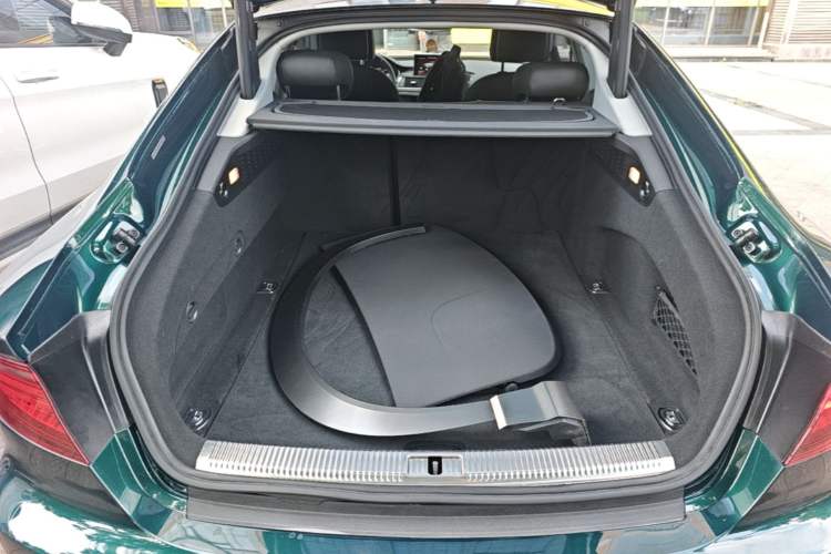 Used Audi A7 2016 40 TFSI Ambition Edition Trunk