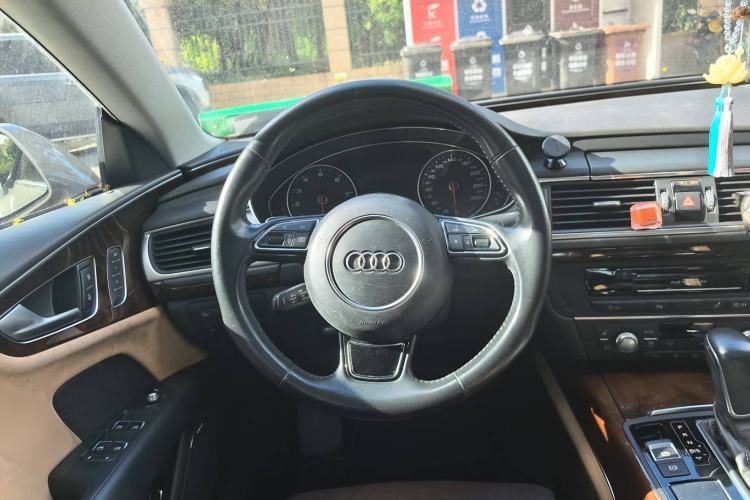 Used Audi A7 2016 50 TFSI quattro Comfort Model Steering Wheel