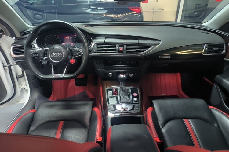 Used Audi A7 2016 50 TFSI quattro Comfort Model Center Console