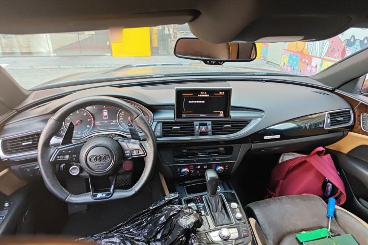 Used Audi A7 2016 50 TFSI quattro Comfort Model Center Console