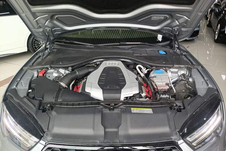 Used Audi A7 2016 50 TFSI quattro Comfort Model Engine Bay