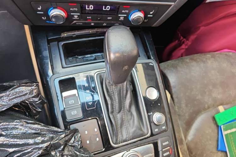 Used Audi A7 2016 50 TFSI quattro Comfort Model Gear Lever