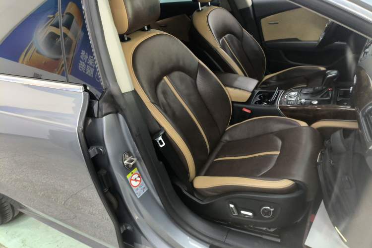 Used Audi A7 2016 50 TFSI quattro Comfort Model Right Front Seat