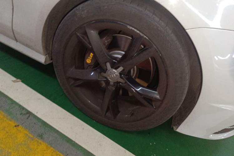 Used Audi A7 2016 40 TFSI Ambition Edition Right Front Wheel Hub