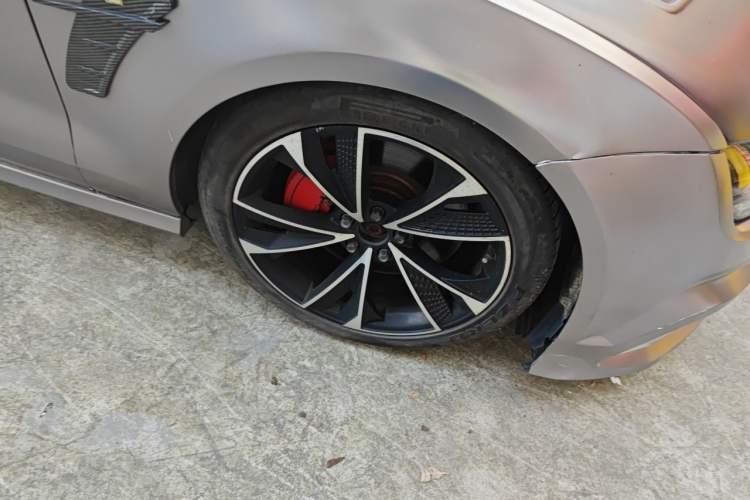 Used Audi A7 2016 50 TFSI quattro Comfort Model Right Front Wheel Hub