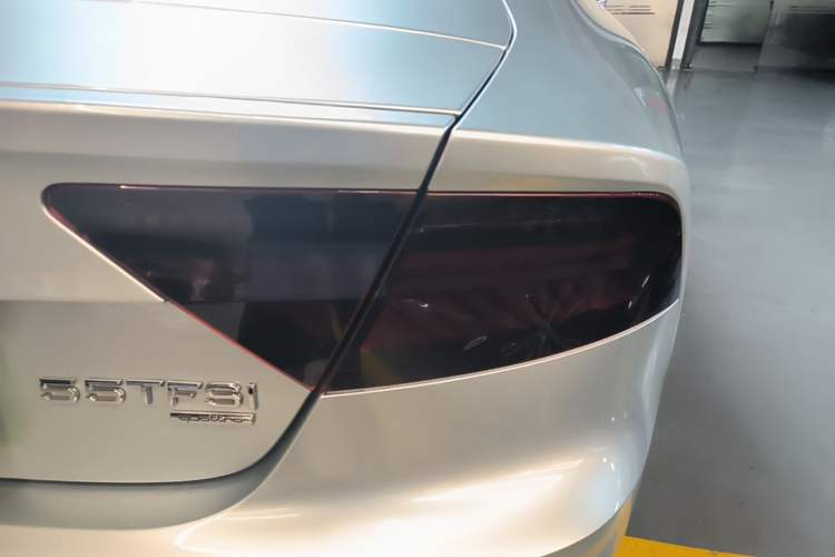 Used Audi A7 2016 50 TFSI quattro Comfort Model Right Rear Taillight