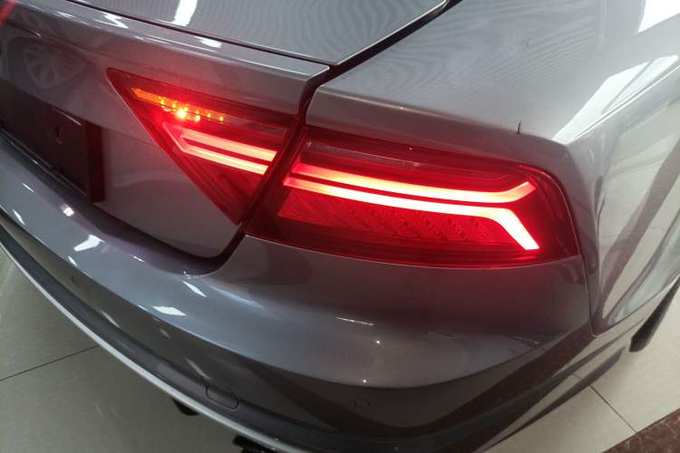 Used Audi A7 2016 50 TFSI quattro Comfort Model Right Rear Taillight