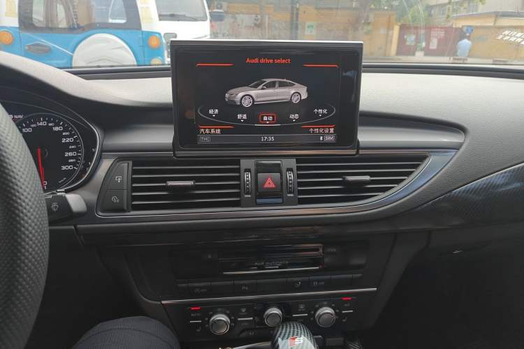 Used Audi A7 2016 35 TFSI Fashion Model Audio And AC Panel