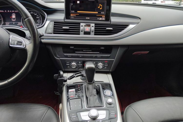 Used Audi A7 2016 40 TFSI Ambition Edition Audio And AC Panel