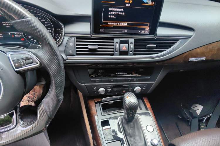 Used Audi A7 2016 50 TFSI quattro Comfort Model Audio And AC Panel