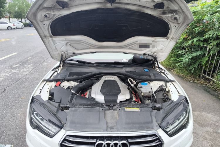 Used Audi A7 2016 50 TFSI quattro Comfort Model Engine Bay