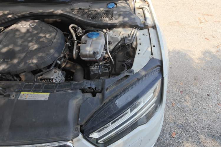 Used Audi A7 2016 40 TFSI Ambition Edition Engine Bay Left