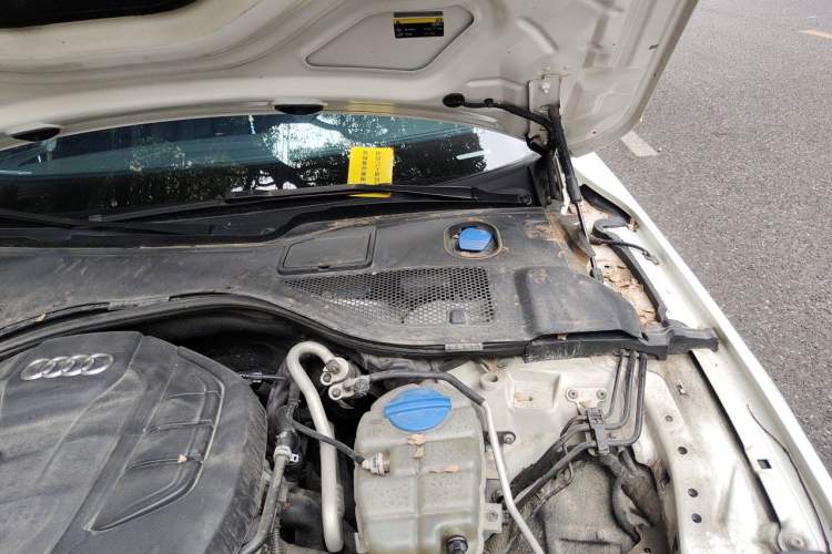 Used Audi A7 2016 35 TFSI Fashion Model Engine Bay Left
