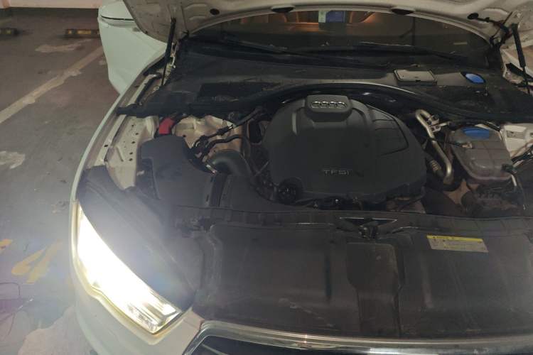 Used Audi A7 2016 40 TFSI Ambition Edition Engine Bay Right