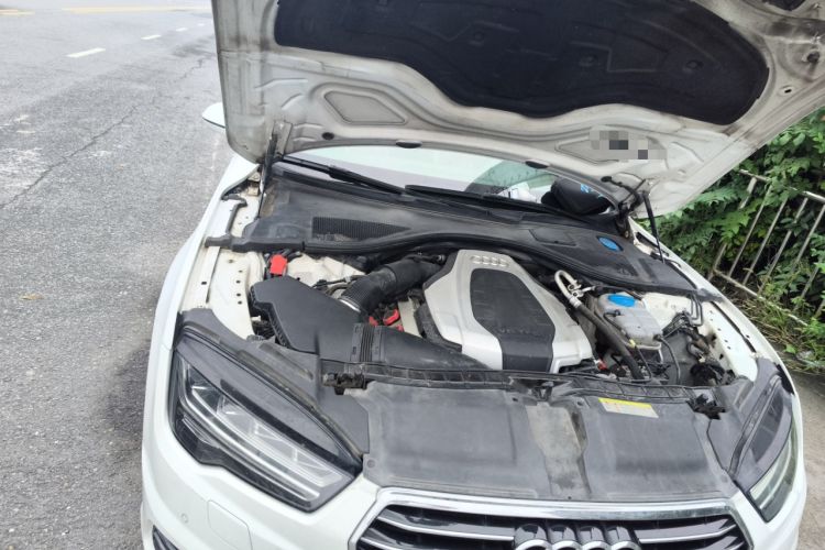 Used Audi A7 2016 50 TFSI quattro Comfort Model Engine Bay Right