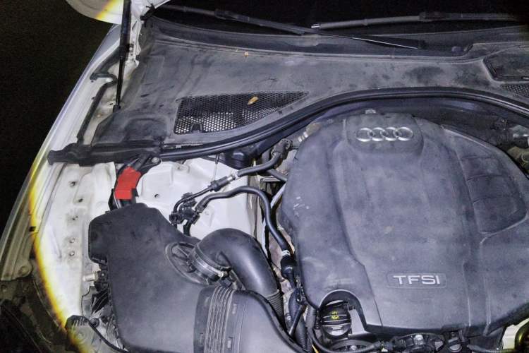 Used Audi A7 2016 40 TFSI Ambition Edition Engine Bay Right