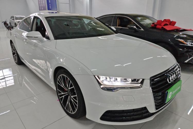 Used Audi A7 2016 35 TFSI Fashion Model Front Right 45 Deg