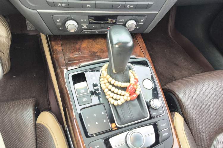 Used Audi A7 2016 50 TFSI quattro Comfort Model Gear Lever