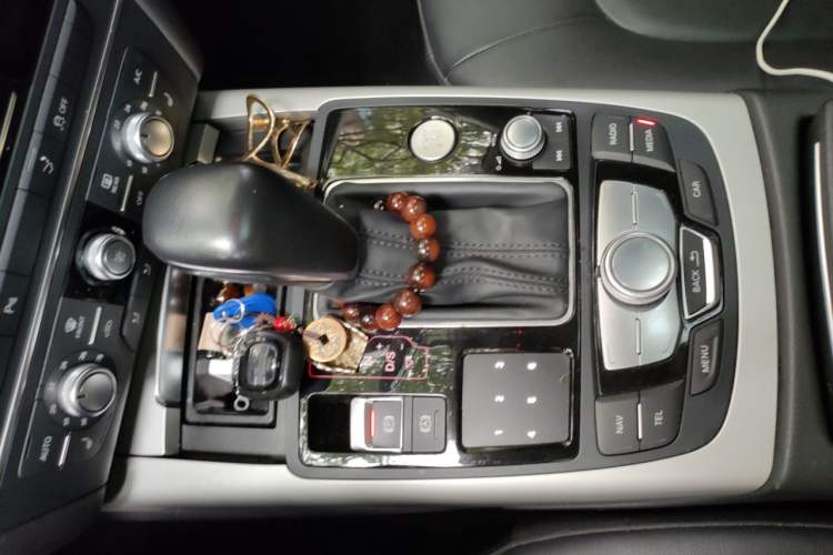 Used Audi A7 2016 40 TFSI Ambition Edition Gear Lever