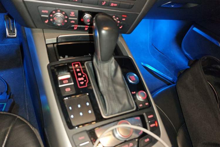 Used Audi A7 2016 40 TFSI Ambition Edition Gear Lever