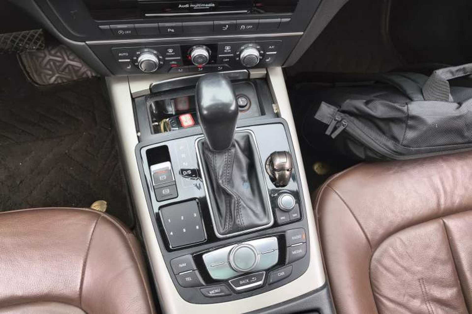 Used Audi A7 2016 40 TFSI Ambition Edition Gear Lever