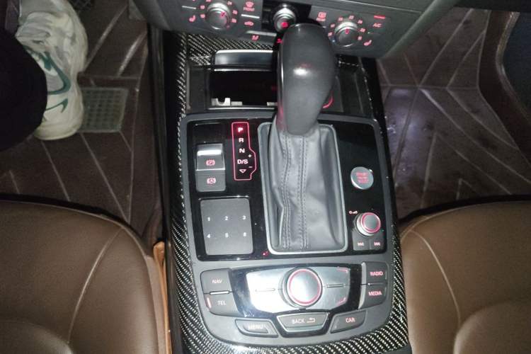 Used Audi A7 2016 40 TFSI Ambition Edition Gear Lever