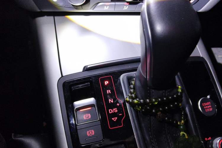 Used Audi A7 2016 40 TFSI Ambition Edition Gear Lever