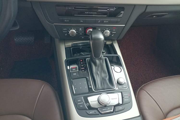 Used Audi A7 2016 40 TFSI Ambition Edition Gear Lever