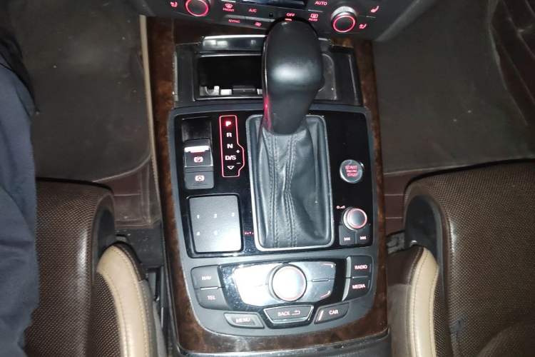 Used Audi A7 2016 50 TFSI quattro Comfort Model Gear Lever