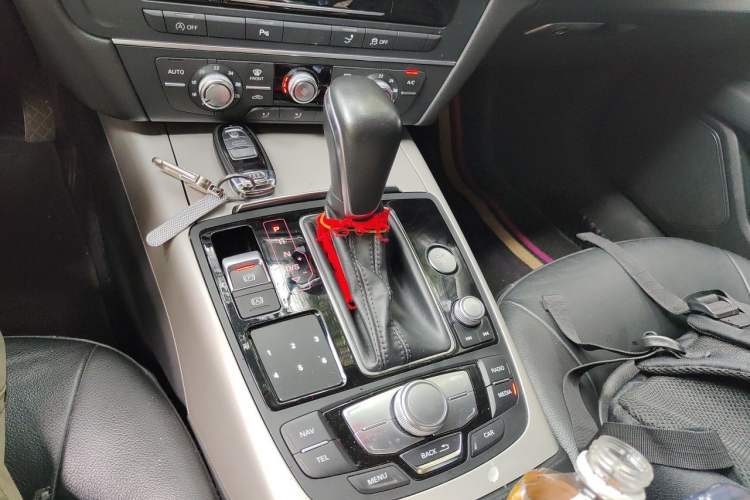 Used Audi A7 2016 35 TFSI Fashion Model Gear Lever