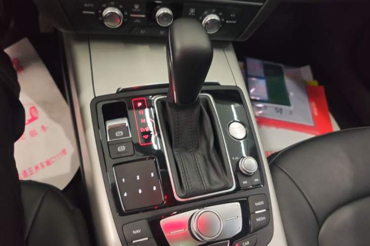 Used Audi A7 2016 35 TFSI Fashion Model Gear Lever