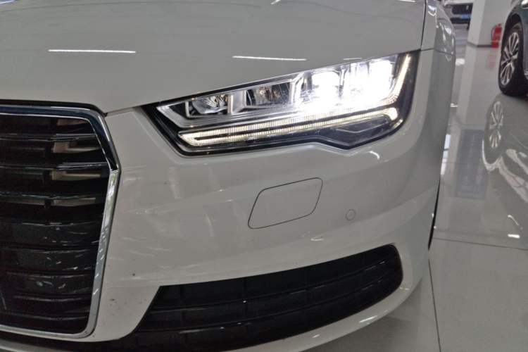 Used Audi A7 2016 35 TFSI Fashion Model Left Front Headlight