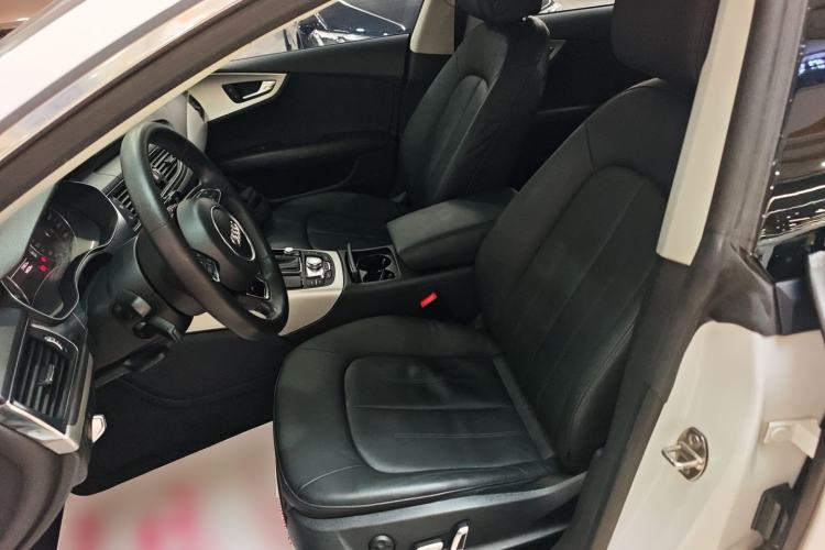 Used Audi A7 2016 35 TFSI Fashion Model Left Front Seat