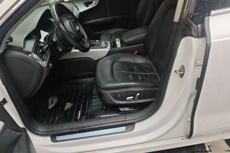 Used Audi A7 2016 35 TFSI Fashion Model Left Front Seat