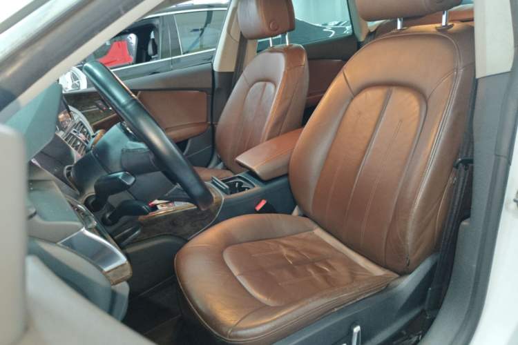 Used Audi A7 2016 35 TFSI Fashion Model Left Front Seat