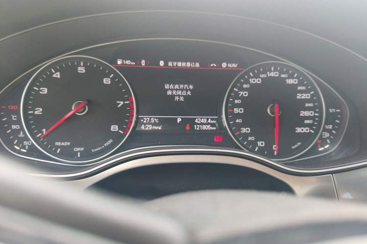 Used Audi A7 2016 40 TFSI Ambition Edition Odometer Close Up