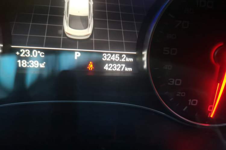 Used Audi A7 2016 35 TFSI Fashion Model Odometer Close Up
